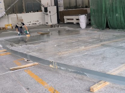Acrylic Panel Polishing Process for the Fan-Shaped Aquarium Window